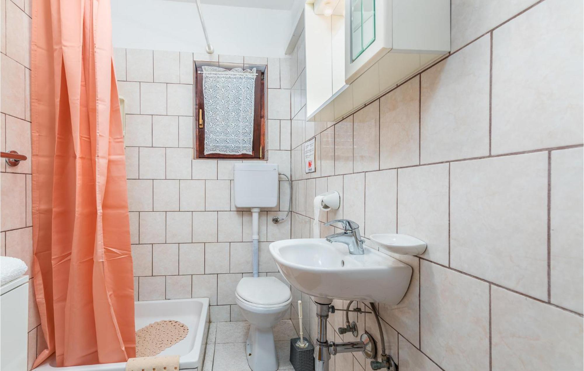 Gorgeous Apartment In Krk With Wifi Krk Town Exterior photo